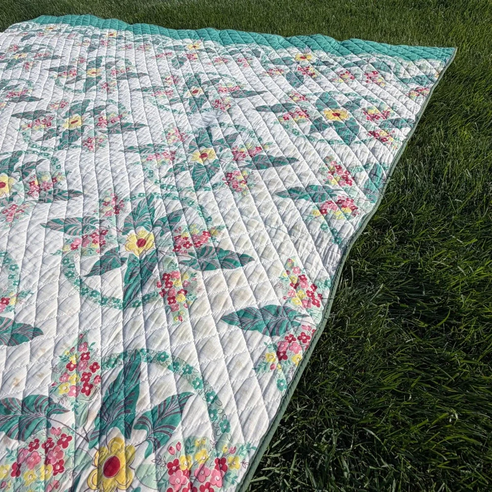 Columbia Ideal Quilting Co Floral Bedspread Teal Pink Yellow Quilted 80x70 B+